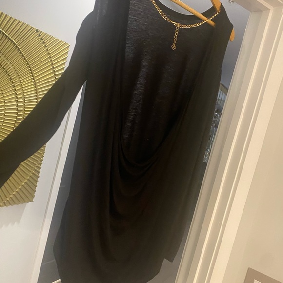 BCBGMAXAZRIA black open shoulder draped back chained long sleeve - Picture 2 of 5